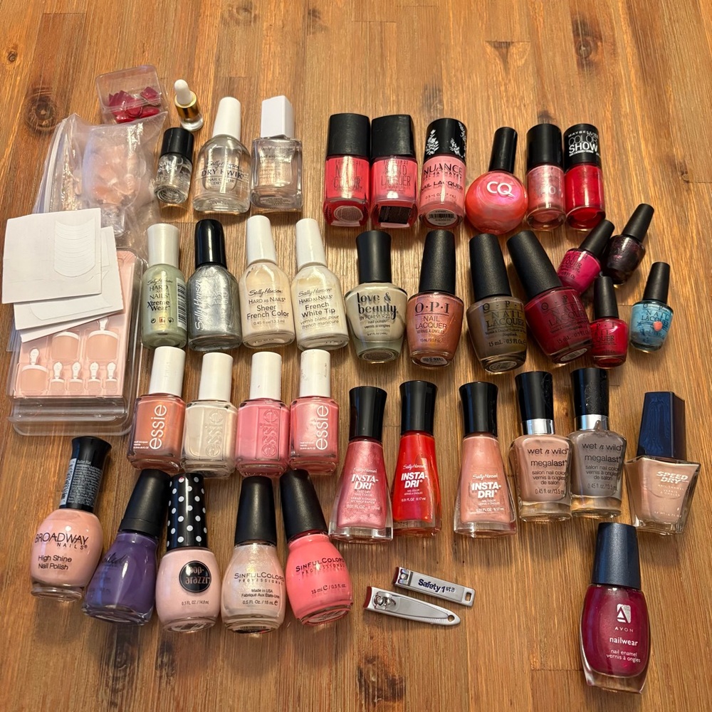 HUGE nail bundle!